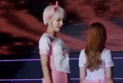 韩国美女跳舞视频,魅力四溢，舞动青春风采